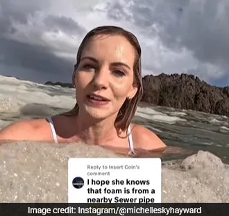 Създателят на съдържание е оставен отвратено след като несъзнателно плува