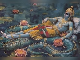 Devshayani Ekadashi 2025: शुभ मुहूर्त में करें देवशयनी एकादशी की पूजा, भगवान विष्णु को चढ़ाएं इन 3 चीजों का भोग, जानिए व्रत पारण का समय Devshayani Ekadashi 2025: शुभ मुहूर्त में करें देवशयनी एकादशी की पूजा, भगवान विष्णु को चढ़ाएं इन 3 चीजों का भोग, जानिए व्रत पारण का समय