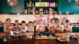 Chef Jamie Oliver Hosts Cookery Lesson With Over 10,000 Students, Sets World Record