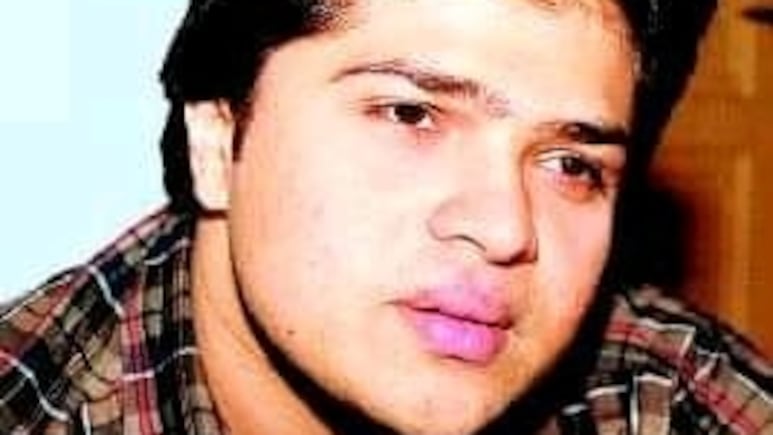 कभी इस एक्टर का बना था मजाक, 3 फिल्में तीनों ही फ्लॉप, लेकिन गानों ने बना दिया सुपरस्टार कभी इस एक्टर का बना था मजाक, 3 फिल्में तीनों ही फ्लॉप, लेकिन गानों ने बना दिया सुपरस्टार