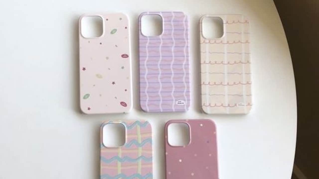 Get top iPhone 13 mobile covers at great discounts during the Flipkart Freedom Sale