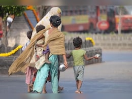 सड़क पर भीख मांग रहे भिखारियों की होगी DNA जांच! जानिए पंजाब सरकार ने क्यों लिया फैसला? सड़क पर भीख मांग रहे भिखारियों की होगी DNA जांच! जानिए पंजाब सरकार ने क्यों लिया फैसला?