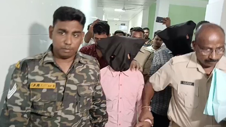 2 Brothers Rape Teen, Try To Bury Her Alive When She's 5 Months Pregnant