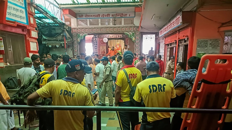 उत्तराखंड: 5 लाख रुपये की मदद,  सुरक्षा पर सवाल... जानें कैसे हुआ मनसा देवी मंदिर में इतना बड़ा हादसा 