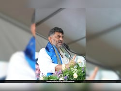 DK Shivakumar Slams BJP&#039;s Criticism, Says 10,000 Bengaluru Potholes Fixed