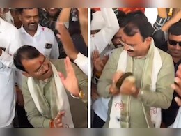 VIDEO: डिप्टी सीएम प्रेमचंद बैरवा ने मंजीरा बजाकर किया डांस, कायकर्ताओं के साथ झूमते हुए जीता दिल VIDEO: डिप्टी सीएम प्रेमचंद बैरवा ने मंजीरा बजाकर किया डांस, कायकर्ताओं के साथ झूमते हुए जीता दिल