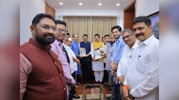 Uddhav Thackeray Meets Devendra Fadnavis Day After "Crossing Over" Joke