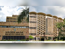 IIT Bombay Or IIT Delhi? 2025 Branch-Wise Opening And Closing Rank Comparison