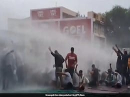 Tensions In Madhya Pradesh's Harda As Cops Use Tear Gas On Protesters Tensions In Madhya Pradesh's Harda As Cops Use Tear Gas On Protesters