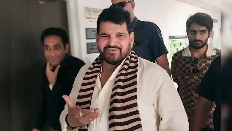 जीवन में उतार चढ़ाव... कल हुई थी सीएम योगी से मुलाकात, आज बृजभूषण ने कही ये बात जीवन में उतार चढ़ाव... कल हुई थी सीएम योगी से मुलाकात, आज बृजभूषण ने कही ये बात