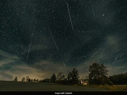 Two Meteor Showers To Light Up Sky At Same Time In July: Here Are Best Viewing Tips Two Meteor Showers To Light Up Sky At Same Time In July: Here Are Best Viewing Tips