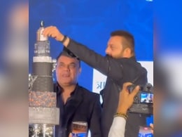 Crazy Viral: Sanjay Dutt's LOL Moment On His Whiskey Label's Second Anniversary