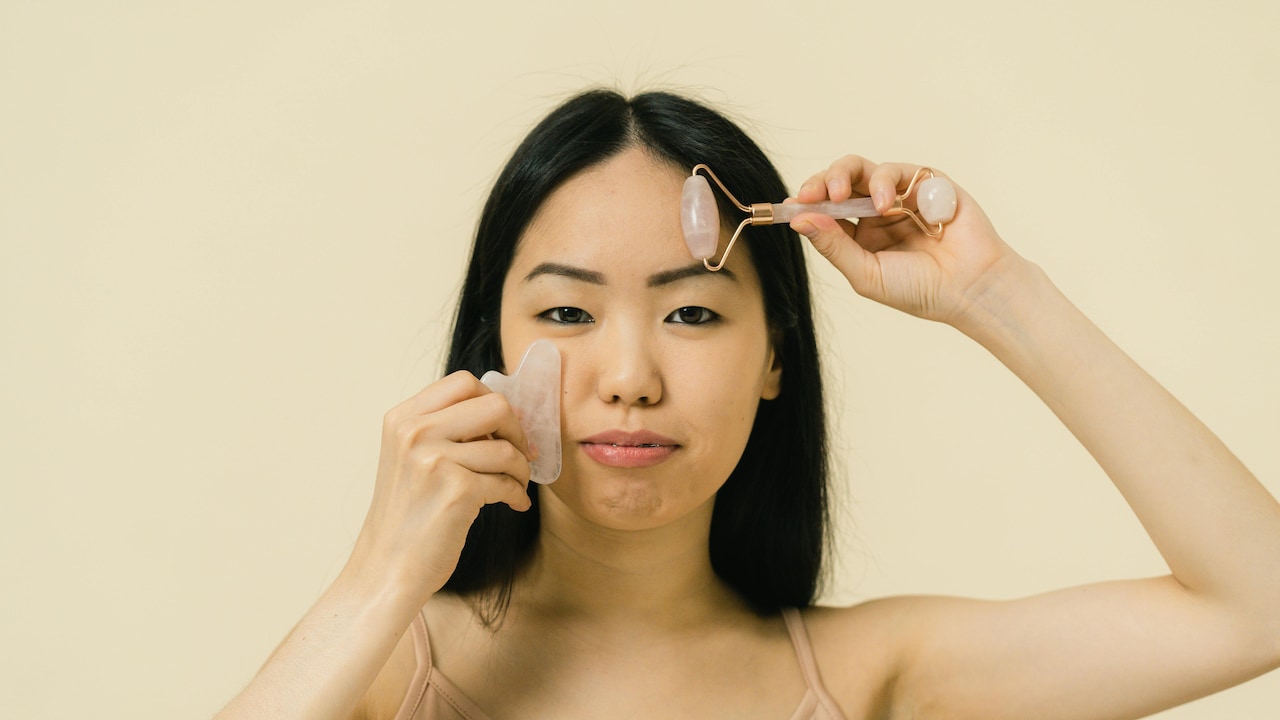 Face Massager That You Can Use For 5 Minutes Each Night To Relax And Calm