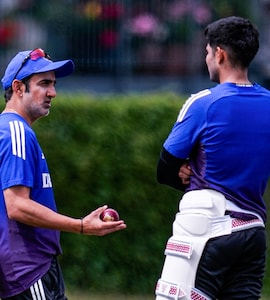 Team Indias Injury Crisis Puts Gambhir, Gill Under Spotlight: "Coach, Captain Took The Decision"