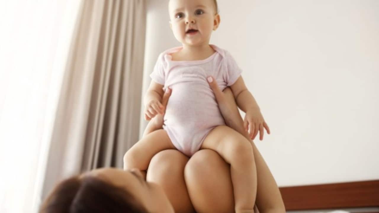 Get Tips to Pick Baby Bodysuits For Humid Weather From Flipkart