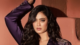 Shweta Tiwari Says Yoga Isn't Her Go-To Fitness Mantra, This Is What She Does Instead