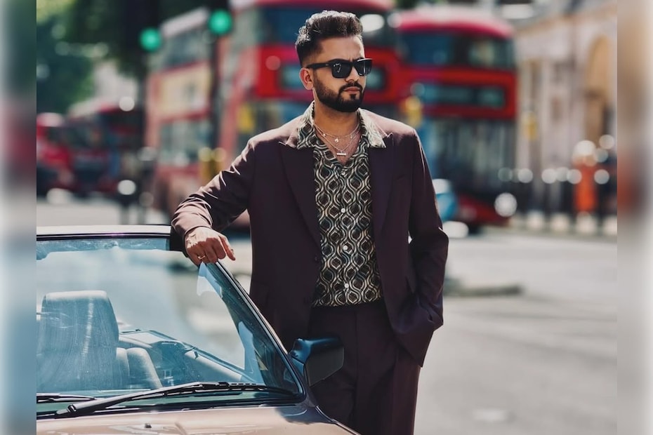Elvish Yadav,Elvish Yadav Instagram,Elvish Yadav Latest updates,social media,news and media,Whosthat360,Elvish Yadav Controversies,trending story,viral news Elvish Yadav,Elvish Yadav Instagram,Elvish Yadav Latest updates,social media,news and media,Whosthat360,Elvish Yadav Controversies,trending story,viral news