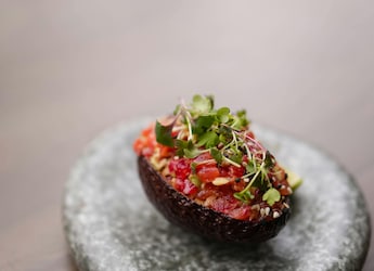 This Fire-Roasted Tomato-Garlic Chutney Could Be Your New Favourite Food Fix This Fire-Roasted Tomato-Garlic Chutney Could Be Your New Favourite Food Fix