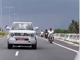 New Mahindra Bolero Spied With G-Wagen Like Headlights: Watch Video