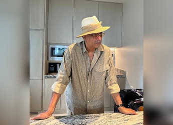 Boney Kapoor Loses 26 Kg At 69: Diet Tips For Men Over 50 Inspired By His Transformation Boney Kapoor Loses 26 Kg At 69: Diet Tips For Men Over 50 Inspired By His Transformation