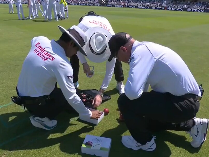 Lord's Test Umpires' Decision Called 'Ridiculous', Ravi Shastri Questions 'Common Sense'