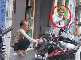 राजा की हत्या के बाद पहली बार दिखे सोनम रघुवंशी के पिता, जानिए किस पर लगाए गंभीर आरोप, कोर्ट जाने की कही बात राजा की हत्या के बाद पहली बार दिखे सोनम रघुवंशी के पिता, जानिए किस पर लगाए गंभीर आरोप, कोर्ट जाने की कही बात
