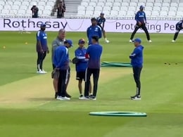 Oval Curator Asks Gautam Gambhir, Shubman Gill To Move Away From Pitch Yet Again Day After Row. Coach Does This Oval Curator Asks Gautam Gambhir, Shubman Gill To Move Away From Pitch Yet Again Day After Row. Coach Does This