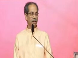 एक साथ आए हैं, एक साथ रहने के लिए... मुंबई की मराठी विजय रैली में जमकर गरजे उद्धव ठाकरे एक साथ आए हैं, एक साथ रहने के लिए... मुंबई की मराठी विजय रैली में जमकर गरजे उद्धव ठाकरे