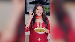 How To Make Maharashtrian-Style Chawli Usal, As Per Bhagyashree