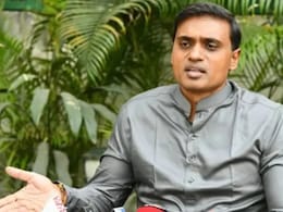 आंध्र प्रदेश में 3,200 करोड़ रुपये के शराब घोटाले में जगन रेड्डी पार्टी के सांसद मिधुन रेड्डी गिरफ्तार आंध्र प्रदेश में 3,200 करोड़ रुपये के शराब घोटाले में जगन रेड्डी पार्टी के सांसद मिधुन रेड्डी गिरफ्तार