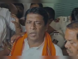 भुवनेश्वर नगर निगम के आयुक्त की पिटाई के मामले में BJP नेता जगन्नाथ प्रधान गिरफ्तार, वीडियो हुआ था वायरल भुवनेश्वर नगर निगम के आयुक्त की पिटाई के मामले में BJP नेता जगन्नाथ प्रधान गिरफ्तार, वीडियो हुआ था वायरल