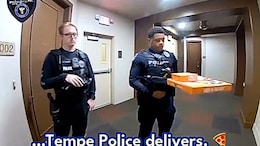 Police Deliver Pizza After Arresting Delivery Agent In Arizona, US