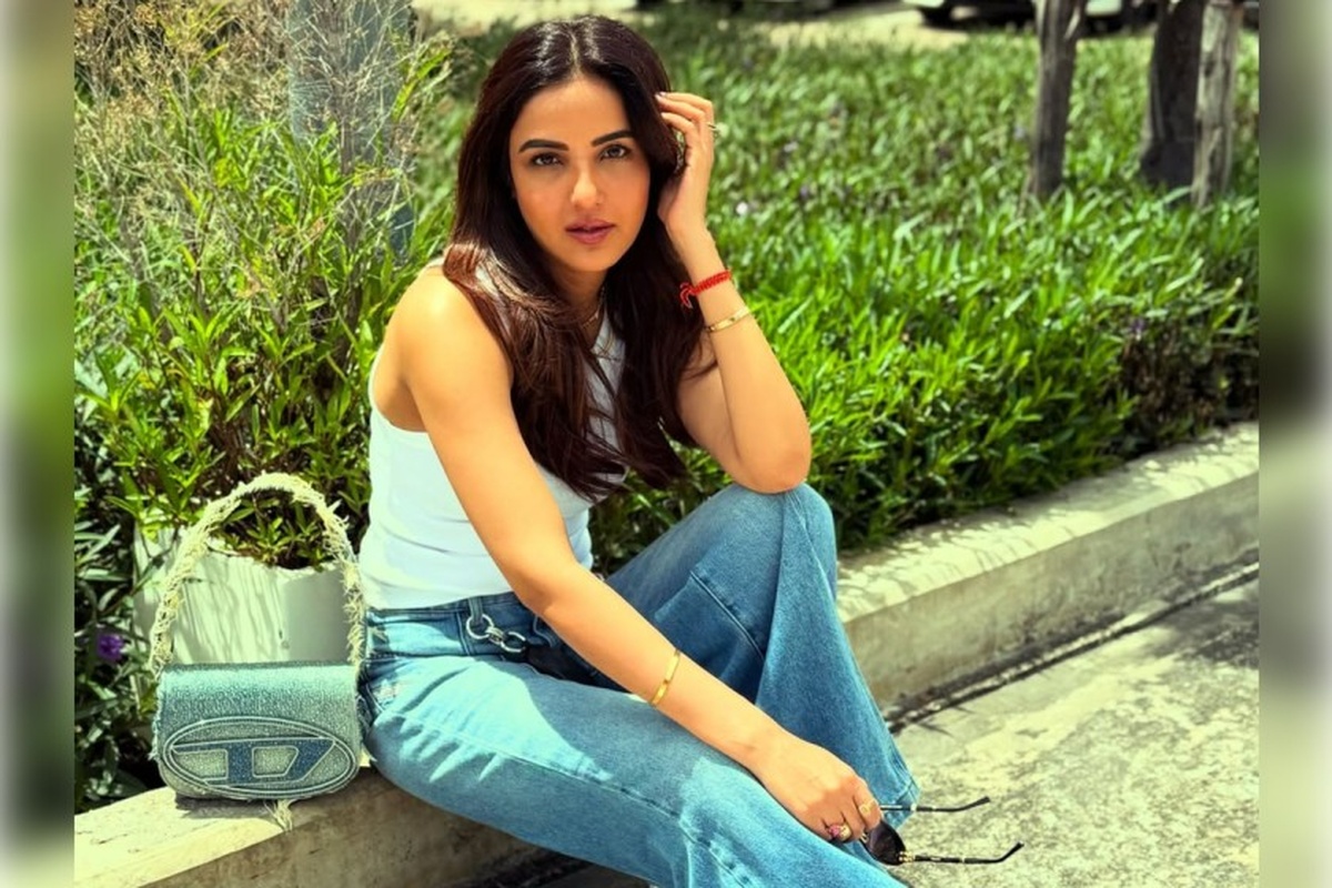 Jasmin Bhasin,Jasmin Bhasin Instagram,Jasmin Bhasin Latest updates,social media,news and media,Whosthat360,trending story,viral news