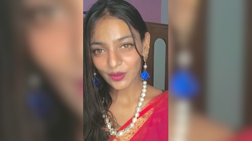 Monalisa ने पहनी लाल साड़ी, सलमान-ऐश्वर्या के 26 साल पुराने गाने पर किया परफॉर्म, लोगों को याद आई वो रोमांटिक केमिस्ट्री