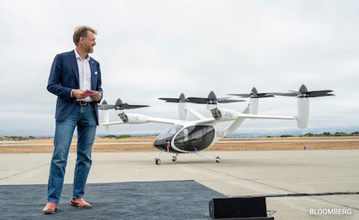 Flying Taxi CEO отново е милиардер, след като се съберат за всички времена високо 
