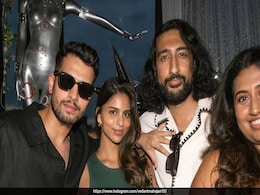 Suhana Khan Paints New York City Green In A Ruched Loewe Waterfall Dress Suhana Khan Paints New York City Green In A Ruched Loewe Waterfall Dress