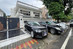 'Westarctica' Fake Embassy Busted Near Delhi, Has Cars With Diplomatic Plates 'Westarctica' Fake Embassy Busted Near Delhi, Has Cars With Diplomatic Plates
