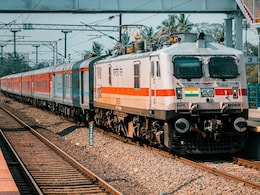 यात्रा से पहले चेक करें ट्रेन स्टेटस, रेलवे ने अगस्त-सितंबर में कई सेवाएं की बंद