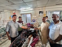 मुजपुर-गंभीरा पुल दुर्घटना: पीड़ितों को 62 लाख रुपए की आर्थिक सहायता वितरित मुजपुर-गंभीरा पुल दुर्घटना: पीड़ितों को 62 लाख रुपए की आर्थिक सहायता वितरित