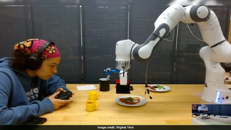 Engineers Develop Robotic System That Aims To Help People With Mobility Impairments Engineers Develop Robotic System That Aims To Help People With Mobility Impairments