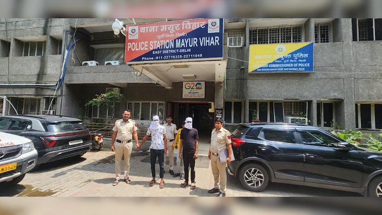 Student Slits Man's Neck With Blade Out Of Jealousy Over Common Woman Friend