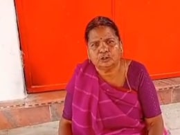 Rajasthan: उदयपुर में महिला आंगनवाड़ी कार्यकर्ता ने किया सुसाइड, अधिकारियों पर लग रहे परेशान करने के आरोप Rajasthan: उदयपुर में महिला आंगनवाड़ी कार्यकर्ता ने किया सुसाइड, अधिकारियों पर लग रहे परेशान करने के आरोप