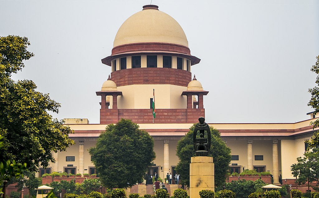 सड़क पर हत्या, कोर्ट में बरी, कानून का राज कमज़ोर...दिल्ली-NCR में गैंगस्टर राज पर सुप्रीम कोर्ट की सख्त टिप्पणी