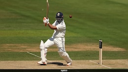 IND vs ENG : ...तर ऋषभ पंतने मँचेस्टर कसोटी सामन्यात खेळू नये - रवी शास्त्रींचं मोठं विधान