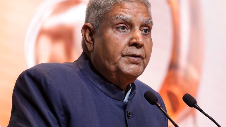 आज संसद नहीं जाएंगे धनखड़, घर पर ही रहेंगे; स्वास्थ्य कारणों से दिया इस्तीफा-करीबी सूत्र आज संसद नहीं जाएंगे धनखड़, घर पर ही रहेंगे; स्वास्थ्य कारणों से दिया इस्तीफा-करीबी सूत्र