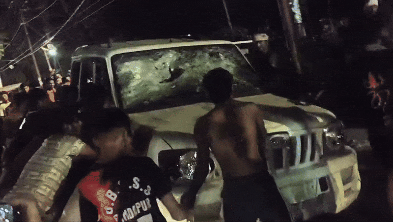 कांवड़ यात्रा के दौरान हरिद्वार से रुड़की तक बवाल, भड़के कांवड़ियों ने की  तोड़फोड़, वीडियो वायरल | Haridwar-Kanwar-Yatra-Violence-Car -Attack-Shiv-Bhakts-Arrested