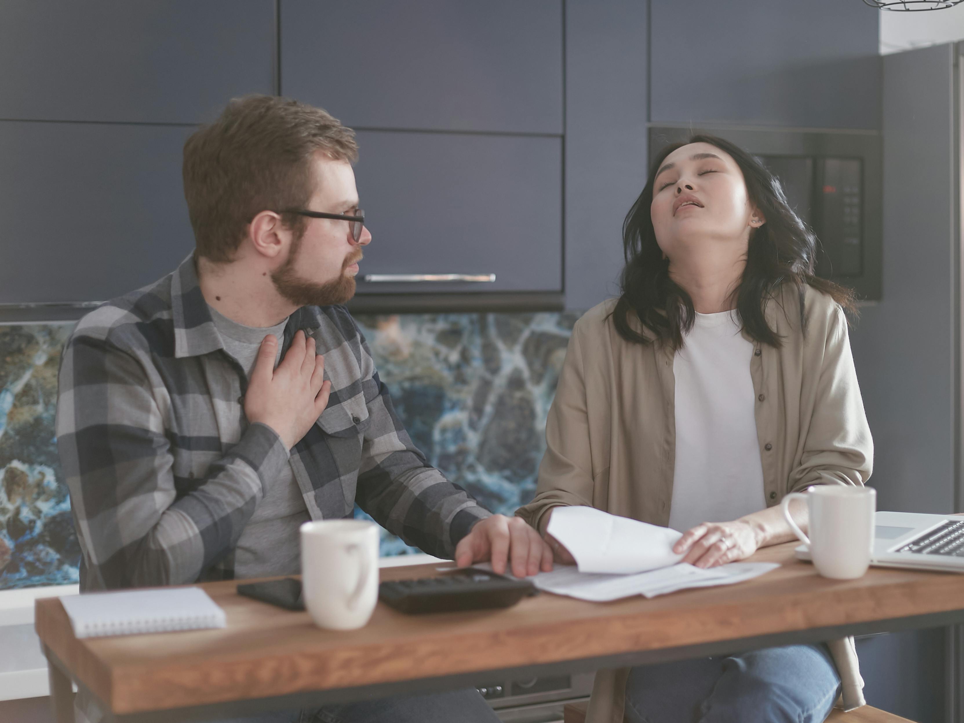 Chinese Siblings Fighting For Dad's Property Discover Both Are Adopted