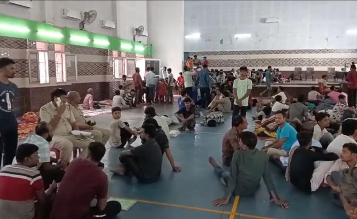 Jharsuguda Полицията е започнала разпита на 444 души за които