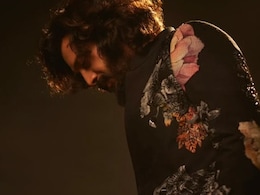 हीरो बनने का मौका ना मिला तो एक्टर ने साइन कर लिया हीरोइन का रोल! डायरेक्टर ने शेयर किया फर्स्ट लुक हीरो बनने का मौका ना मिला तो एक्टर ने साइन कर लिया हीरोइन का रोल! डायरेक्टर ने शेयर किया फर्स्ट लुक