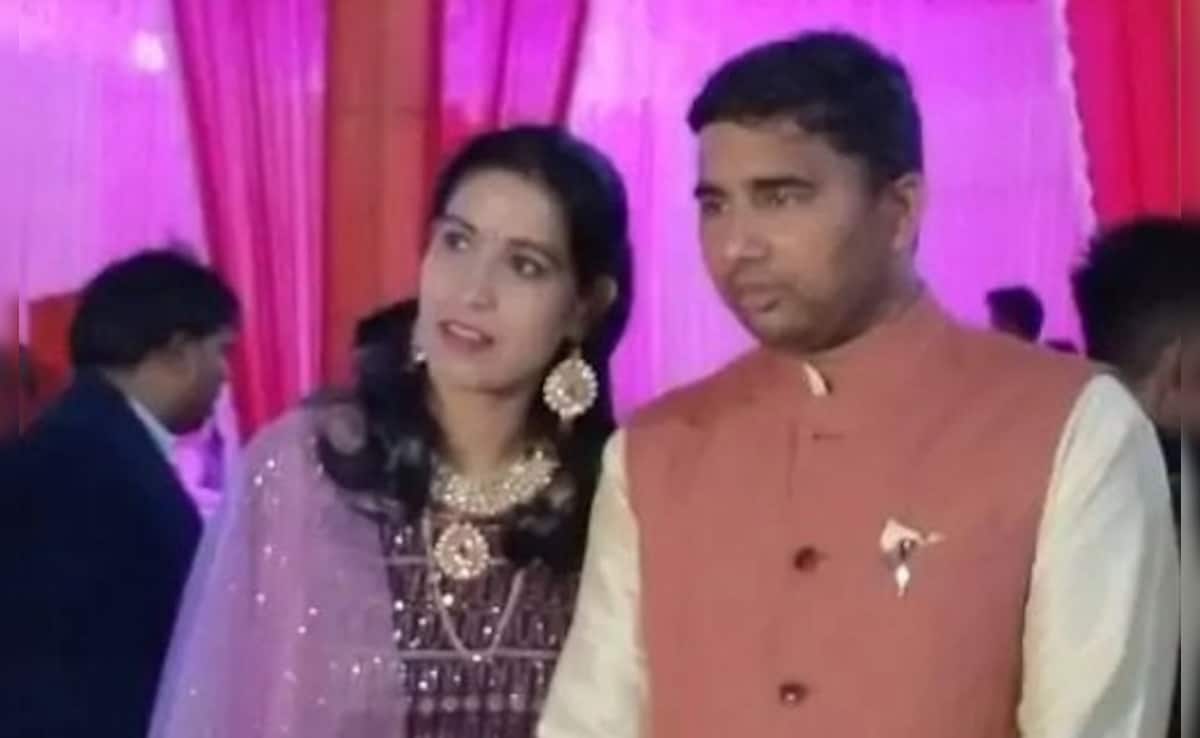 Лакнау Мистерията разрушава смъртта на съпругата на висш полицай в